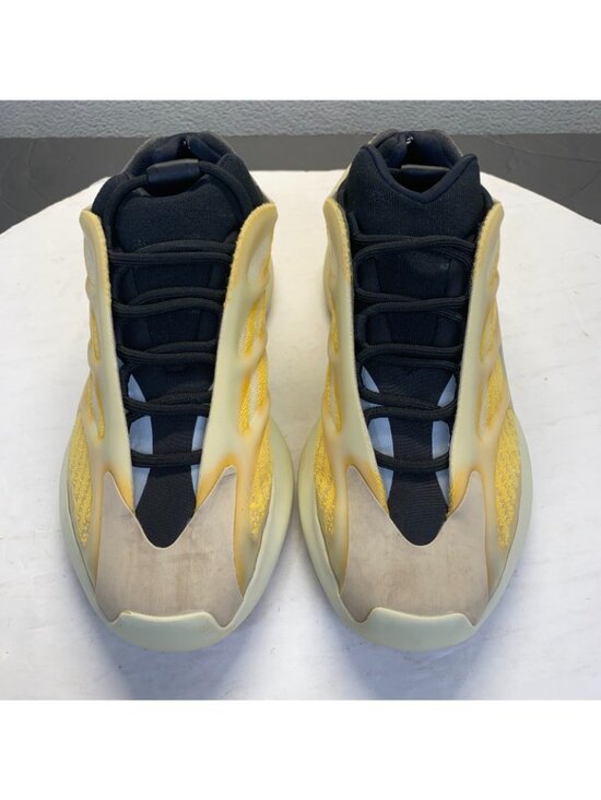 adidas Yeezy 700 V3 \'Mono Safflower\' HP5425,Size 10,Mens Athletic Shoes main image 10